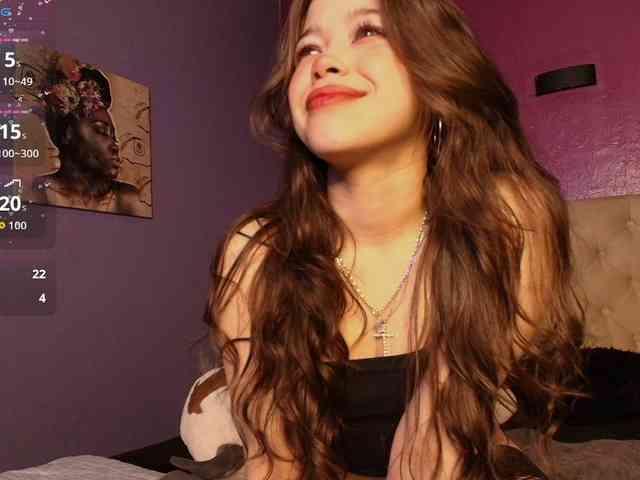 LittleCheerry webcam