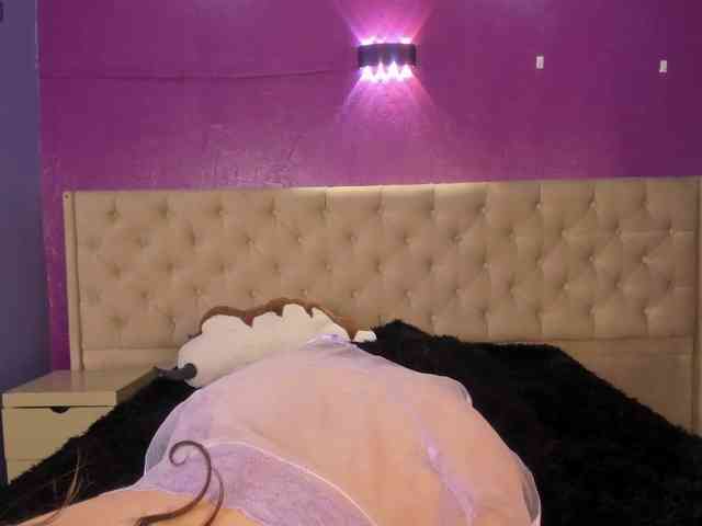 LittleCheerry Live Webcam on BongaCams LittleCheerry Live Webcam on BongaCams