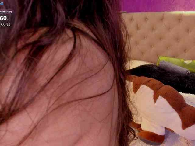 LittleCheerry webcam