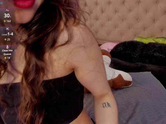 LittleCheerry webcam