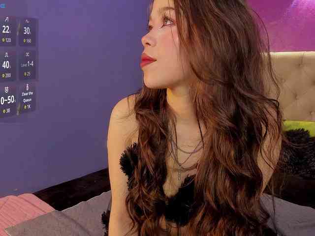 LittleCheerry webcam