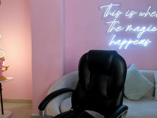GabriellaLee Porn Show