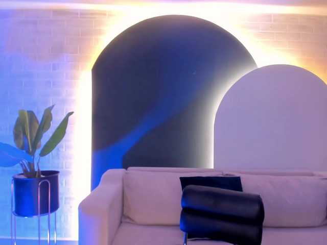 GabriellaLee's BongaCams show and profile