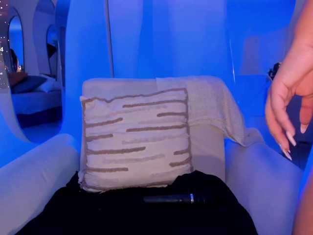 GabriellaLee's BongaCams show and profile