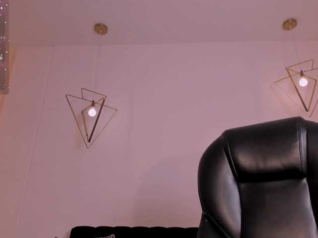 GabriellaLee's BongaCams show and profile