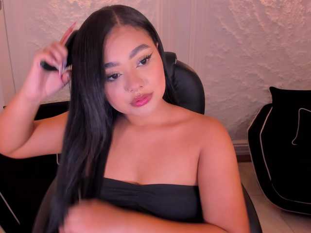 GabriellaLee's BongaCams show and profile
