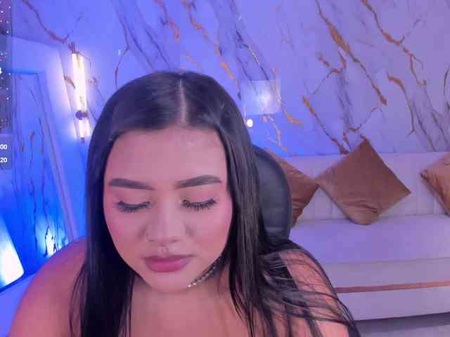 GabriellaLee webcam