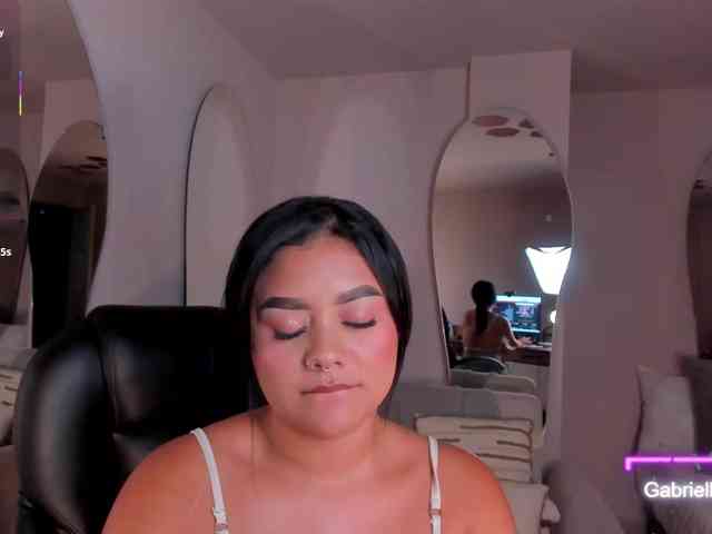 GabriellaLee webcam