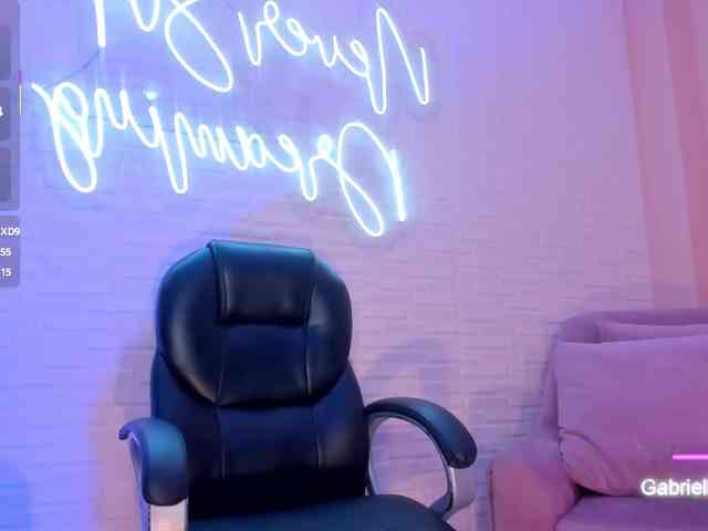 GabriellaLee webcam