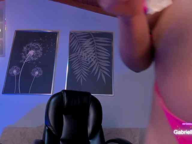 GabriellaLee webcam