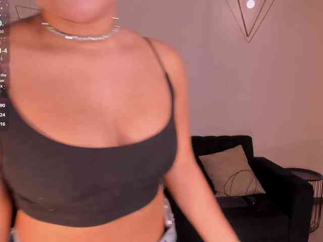 GabriellaLee webcam