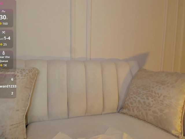 StacyWoods's BongaCams show and profile