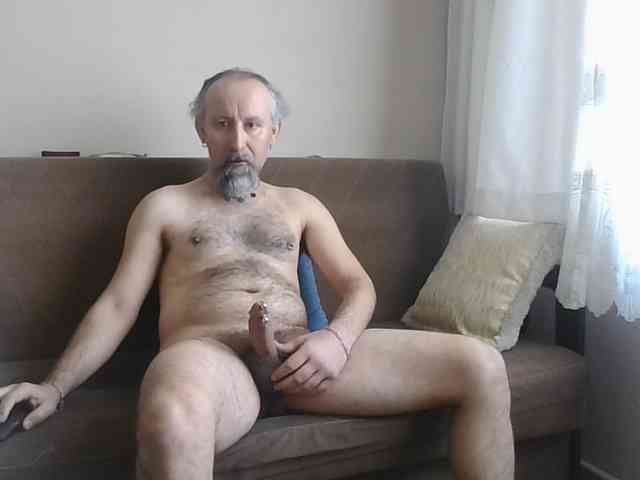 BuckWessle Live Webcam on BongaCams