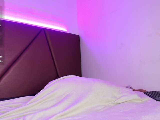 Nessa2905 webcam bongacams model stream image