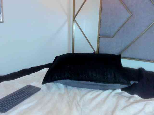 Nessa2905 webcam