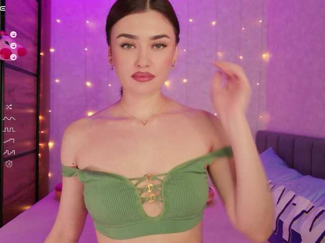 translateenglish's BongaCams show and profile