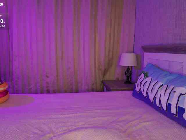 LeJanele webcam