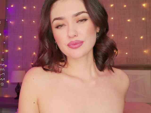 translateenglish Live Webcam on BongaCams