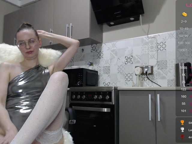 KroShka-Vi's BongaCams show and profile