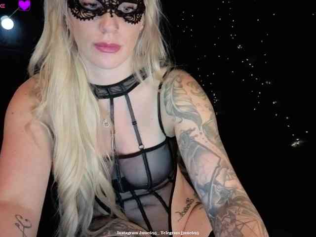 June695 webcam