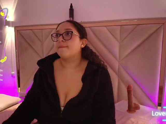 whitney-tay webcam