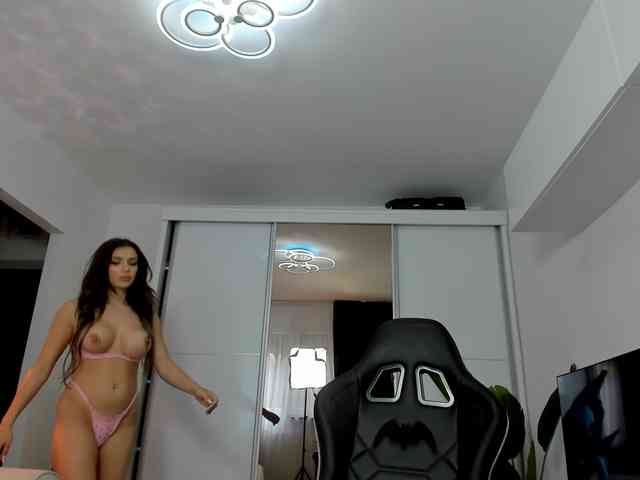 Ivybelle webcam