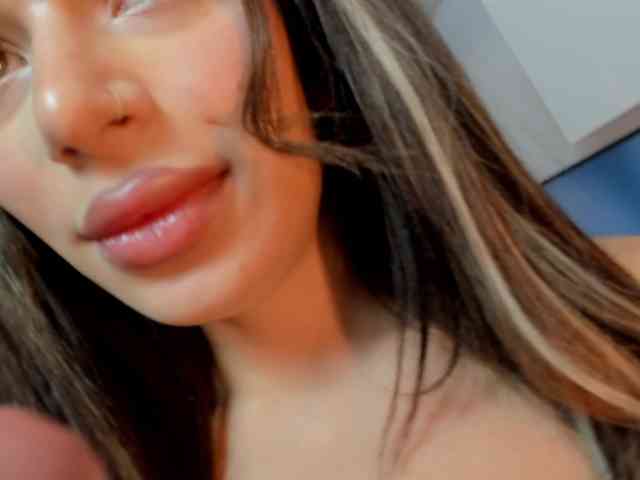 Ivybelle's webcam live show