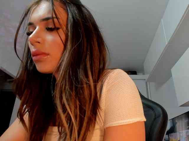 Ivybelle webcam