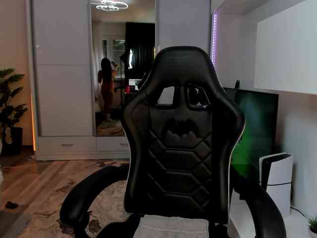 Ivybelle webcam