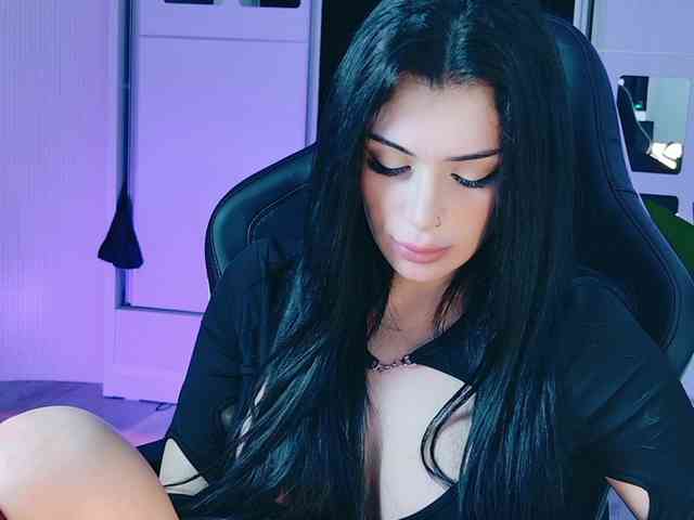 Ivybelle Live Webcam on BongaCams