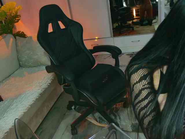 Ivybelle webcam