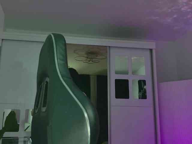 Ivybelle webcam