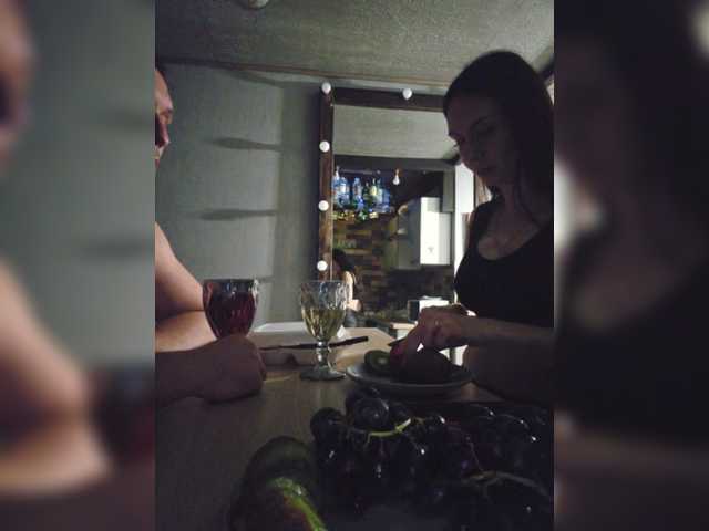 Motopara's BongaCams show and profile