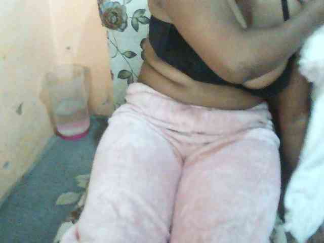 Ritah777 webcam