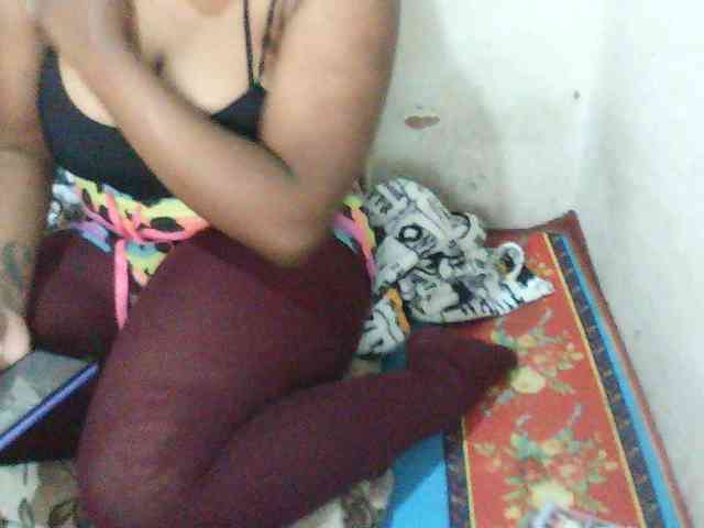 Ritah777 webcam