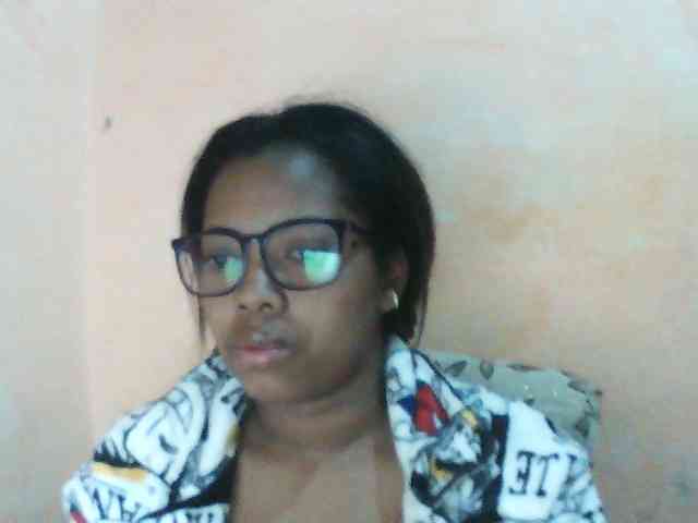 Ritah777 webcam