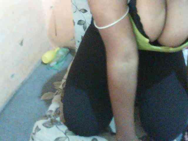 Ritah777 webcam