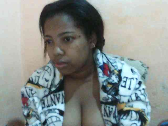 Ritah777 webcam