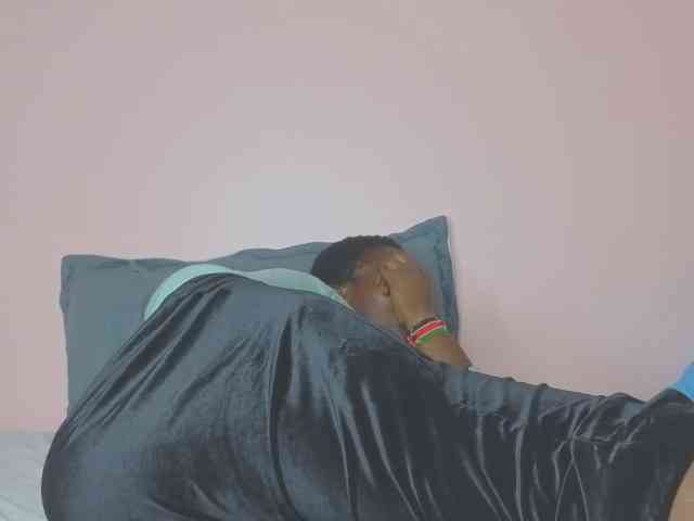 MISS-FAITH091 webcam