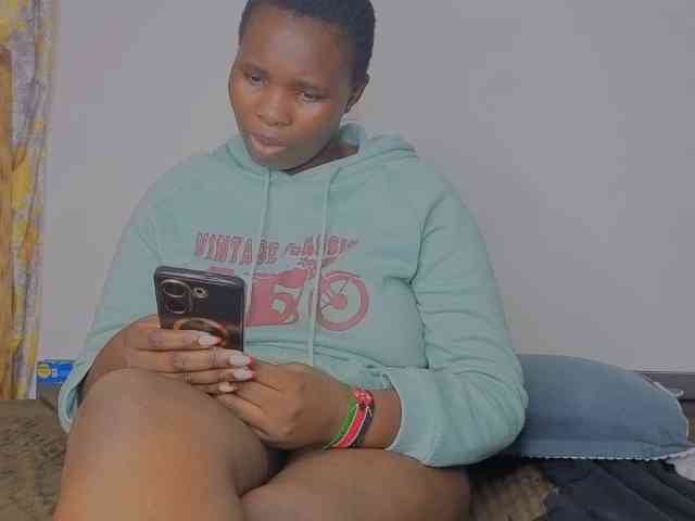 MISS-FAITH091 webcam