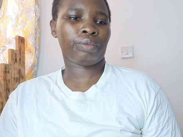 MISS-FAITH091 webcam