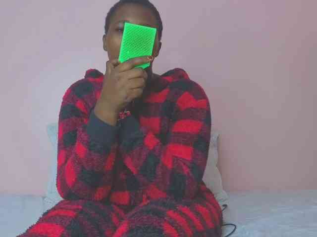 MISS-FAITH091 webcam