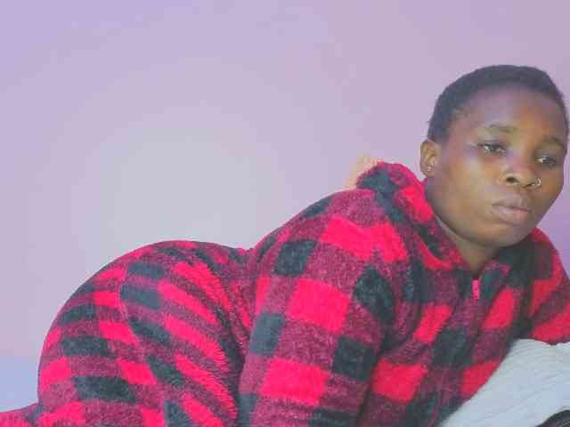 MISS-FAITH091 webcam