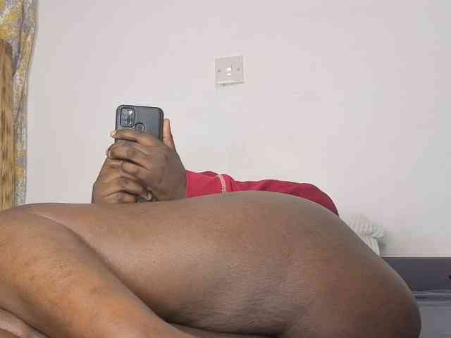 MISS-FAITH091 webcam