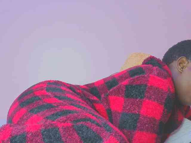 MISS-FAITH091 webcam