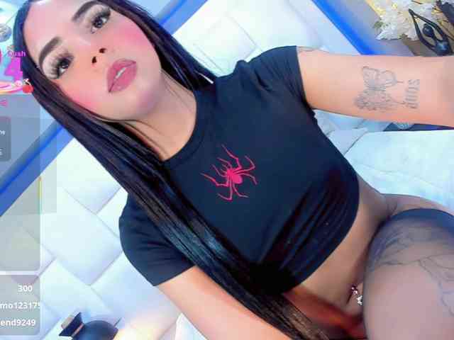 FoxBeky Live Webcam on BongaCams