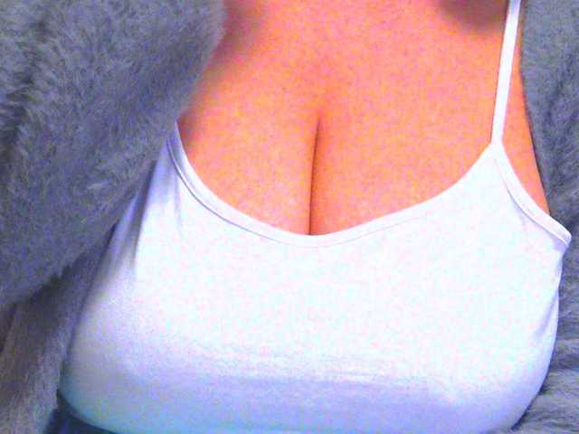 jessicacox's BongaCams show and profile