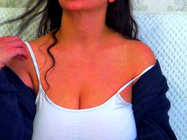 jessicacox's BongaCams show and profile