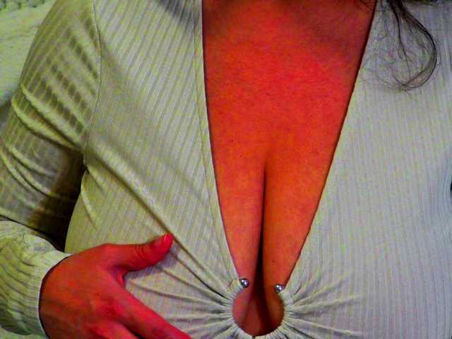 jessicacox's BongaCams show and profile