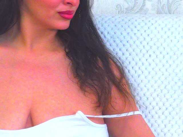 jessicacox's BongaCams show and profile